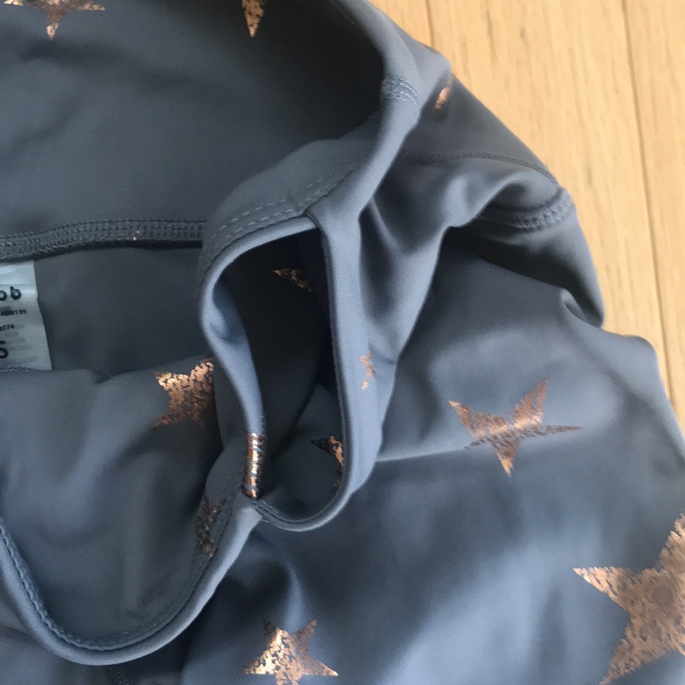 Nwot Women's Star-Patterned Activity Set - image 6